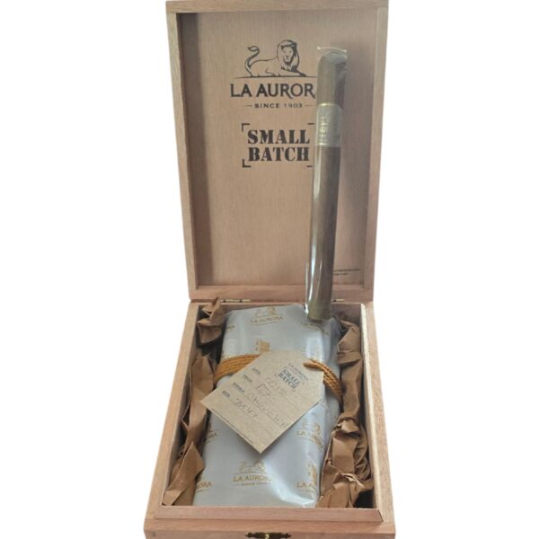 La Aurora Small Batch - Churchill